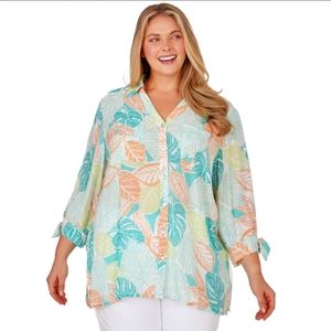 Plus, Woman Silky Leaf Print Top